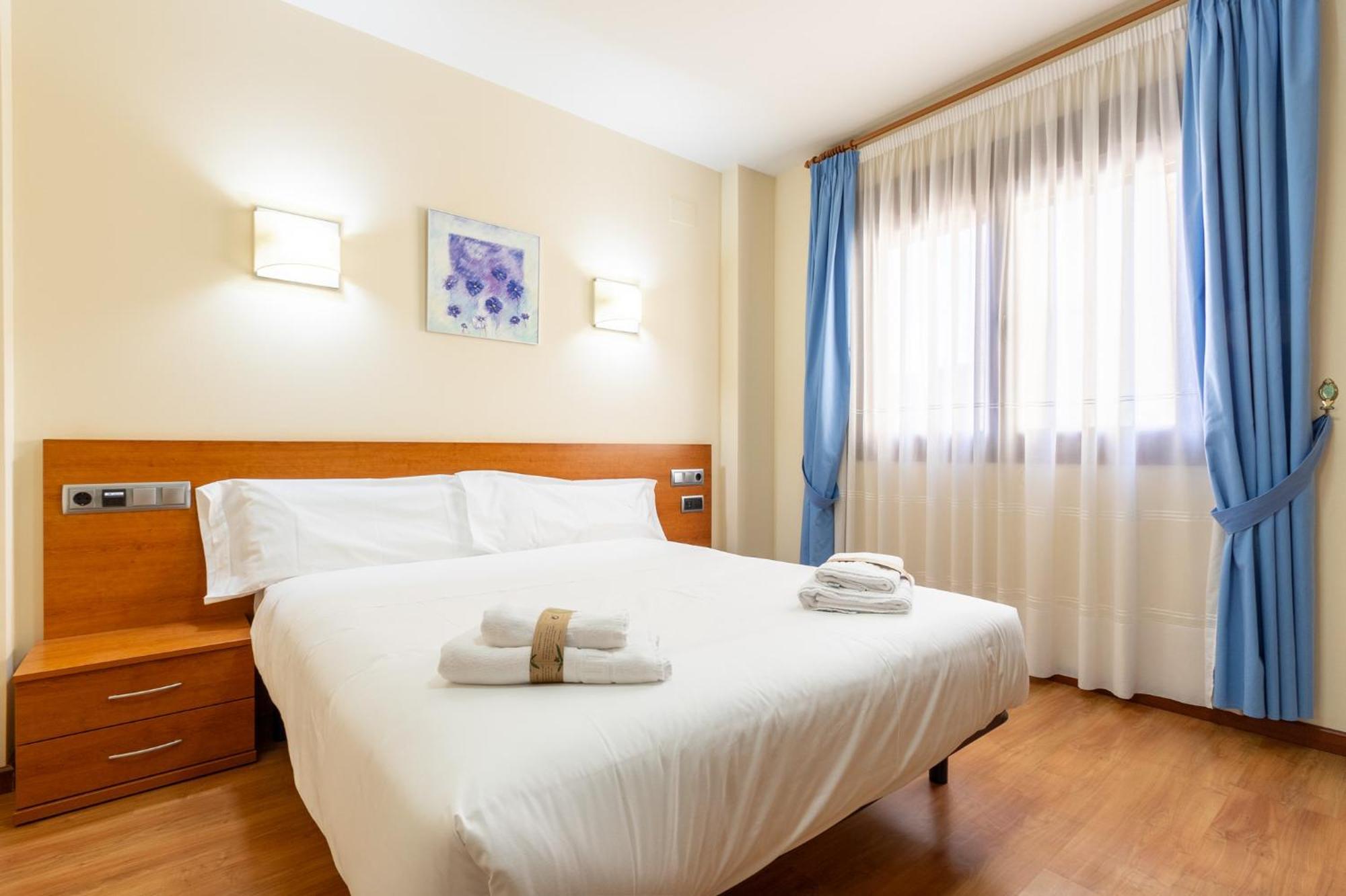 Insidehome Zaravencia Plaza Mayor Toro Exterior photo
